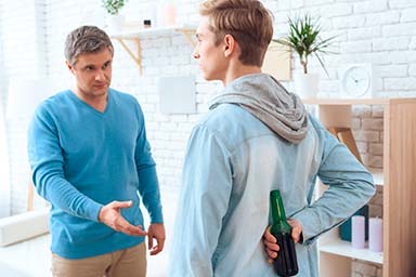 Лечение подросткового алкоголизма в Артеме